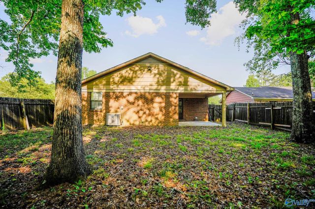 1705 Saginaw Lane SW, Decatur, AL 35603