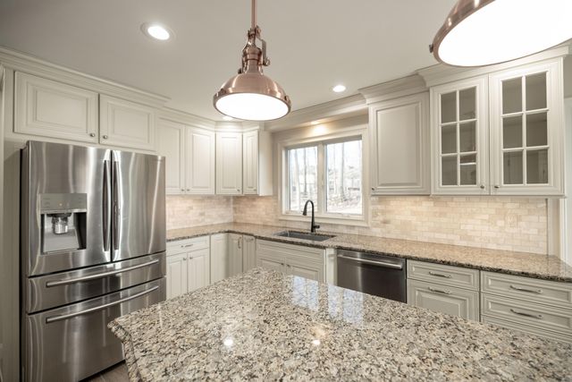 239 Honey Jane Drive 239 Honey Jane Drive, Beavercreek, OH 45434