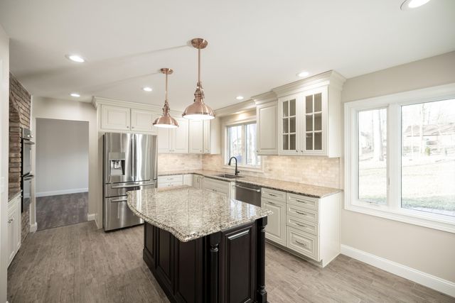 239 Honey Jane Drive 239 Honey Jane Drive, Beavercreek, OH 45434