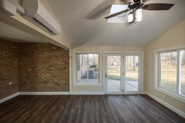 239 Honey Jane Drive 239 Honey Jane Drive, Beavercreek, OH 45434