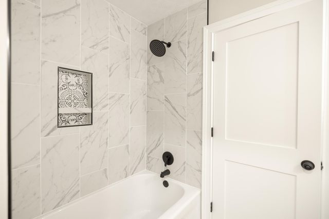 239 Honey Jane Drive 239 Honey Jane Drive, Beavercreek, OH 45434