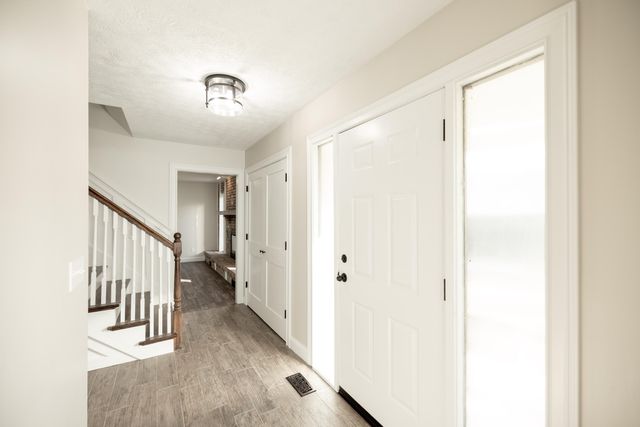 239 Honey Jane Drive 239 Honey Jane Drive, Beavercreek, OH 45434