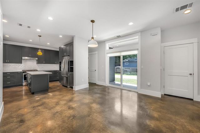2821 Castro ST 1, Austin, TX 78702