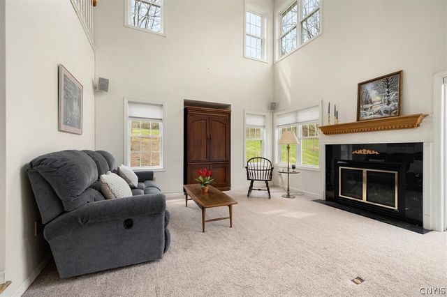 9211 Grange Hill Road, New Hartford, NY 13413