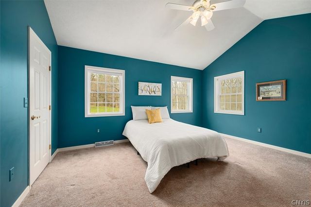 9211 Grange Hill Road, New Hartford, NY 13413