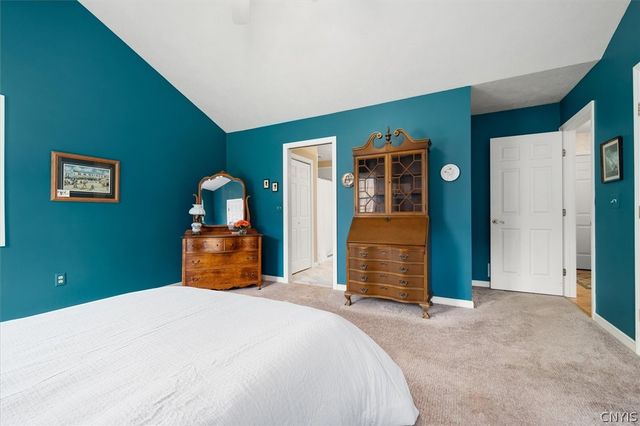 9211 Grange Hill Road, New Hartford, NY 13413