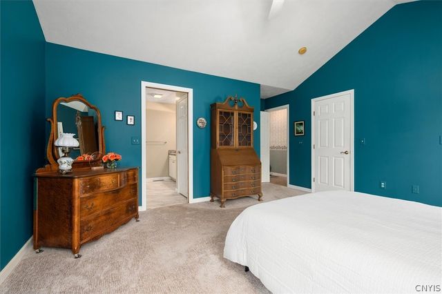 9211 Grange Hill Road, New Hartford, NY 13413