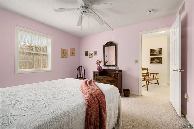 9211 Grange Hill Road, New Hartford, NY 13413