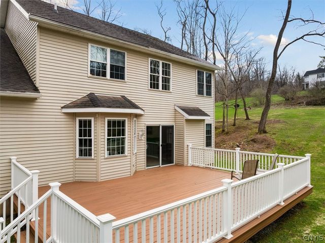 9211 Grange Hill Road, New Hartford, NY 13413