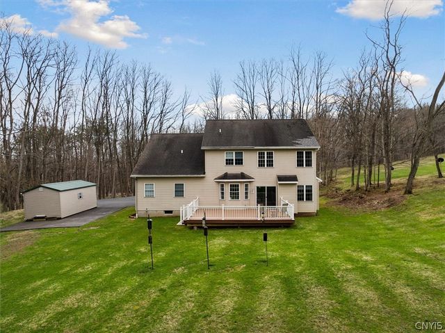 9211 Grange Hill Road, New Hartford, NY 13413