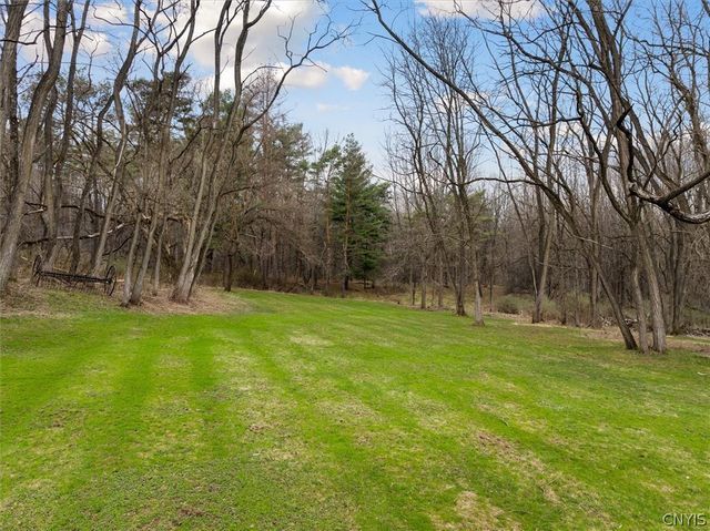 9211 Grange Hill Road, New Hartford, NY 13413