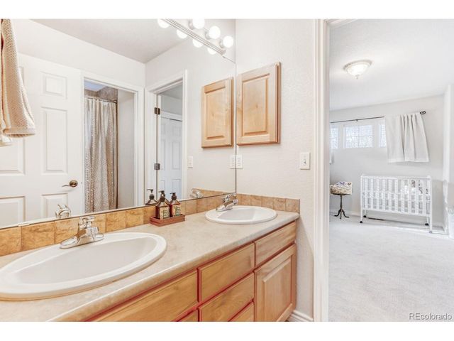 1043 Wyndemere Cir, Longmont, CO 80504