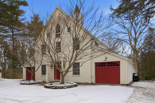 182 Winnicutt Road, Stratham, NH 03885