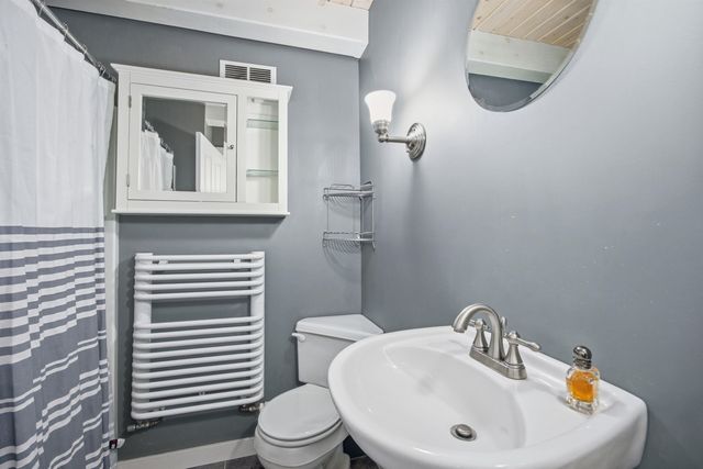 182 Winnicutt Road, Stratham, NH 03885