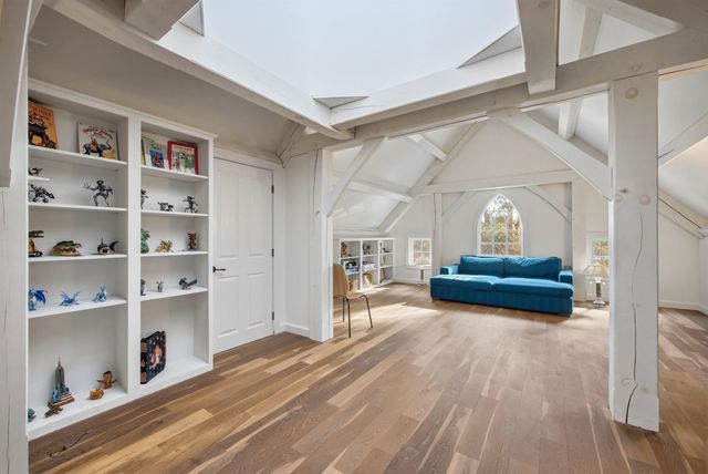 182 Winnicutt Road, Stratham, NH 03885