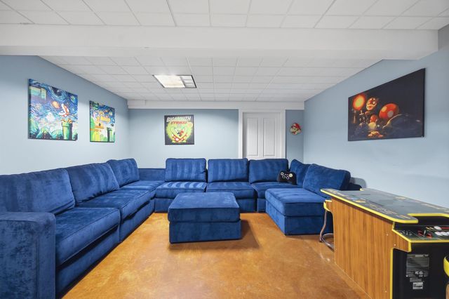 182 Winnicutt Road, Stratham, NH 03885