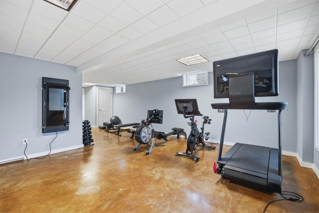 182 Winnicutt Road, Stratham, NH 03885