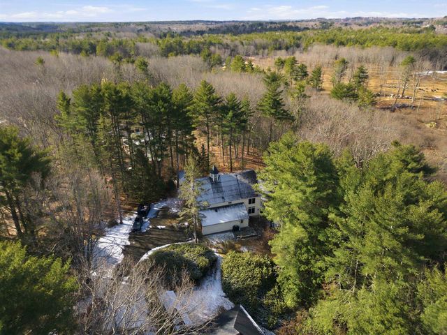 182 Winnicutt Road, Stratham, NH 03885