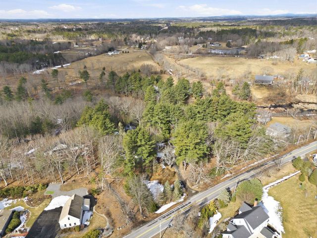 182 Winnicutt Road, Stratham, NH 03885