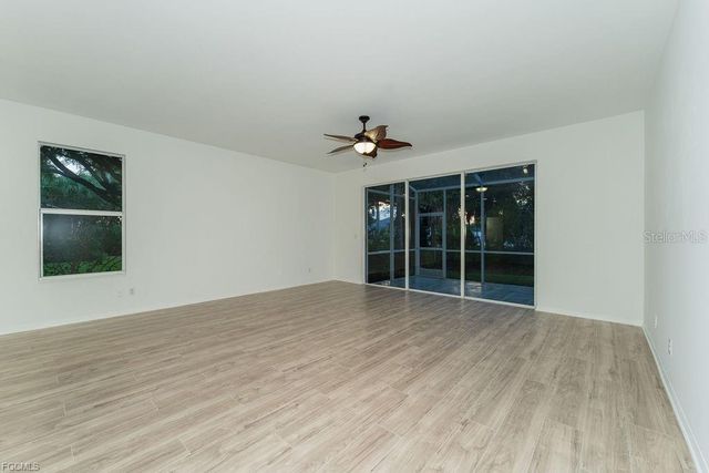 8350 VILLAGE EDGE CIRCLE 4, Fort Myers, FL 33919