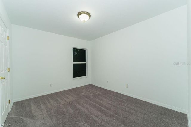 8350 VILLAGE EDGE CIRCLE 4, Fort Myers, FL 33919