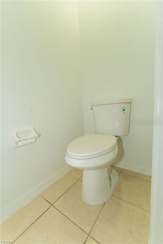 8350 VILLAGE EDGE CIRCLE 4, Fort Myers, FL 33919