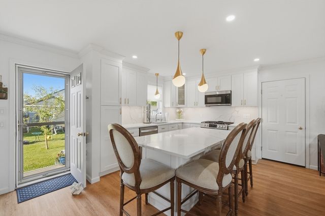 40 Salisbury Street, Fall River, MA 02724