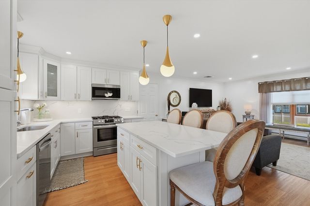 40 Salisbury Street, Fall River, MA 02724