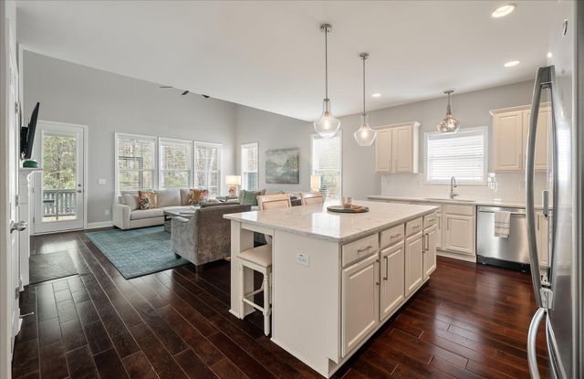 1420 Longspur Drive, Mount Pleasant, SC 29466