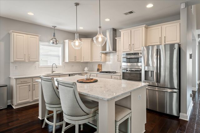 1420 Longspur Drive, Mount Pleasant, SC 29466