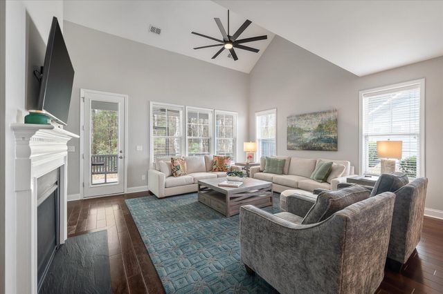 1420 Longspur Drive, Mount Pleasant, SC 29466