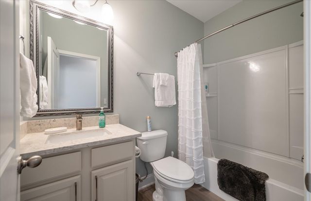 1420 Longspur Drive, Mount Pleasant, SC 29466