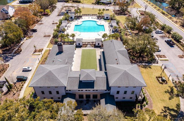 1420 Longspur Drive, Mount Pleasant, SC 29466