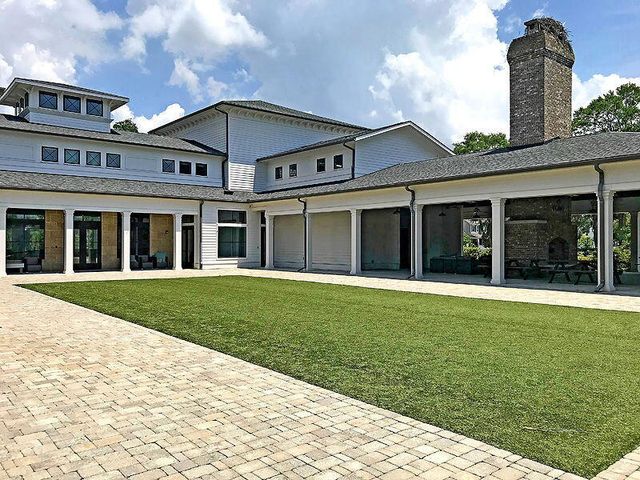 1420 Longspur Drive, Mount Pleasant, SC 29466