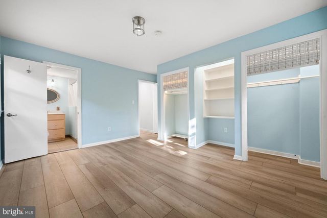 8721 WATERFORD RD, Alexandria, VA 22308