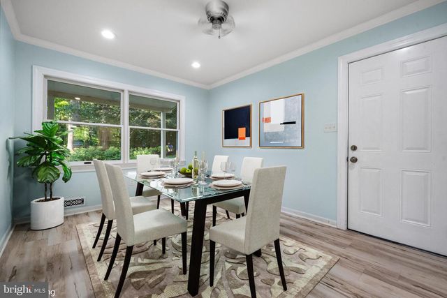 8721 WATERFORD RD, Alexandria, VA 22308
