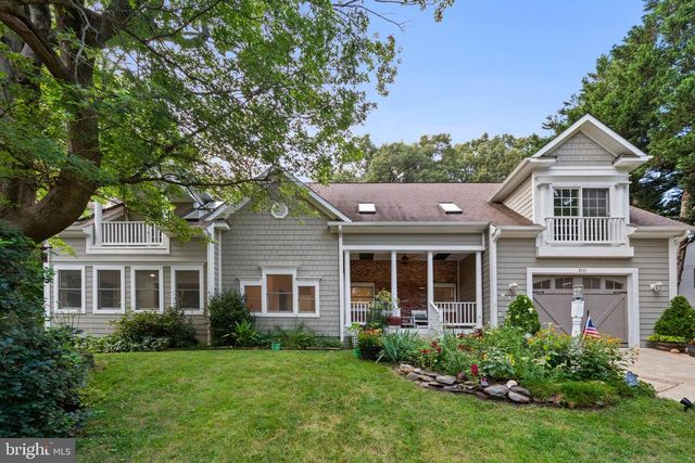 8721 WATERFORD RD, Alexandria, VA 22308