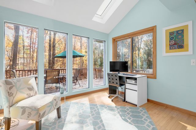 6 Mayflower Drive, Marlborough, CT 06447