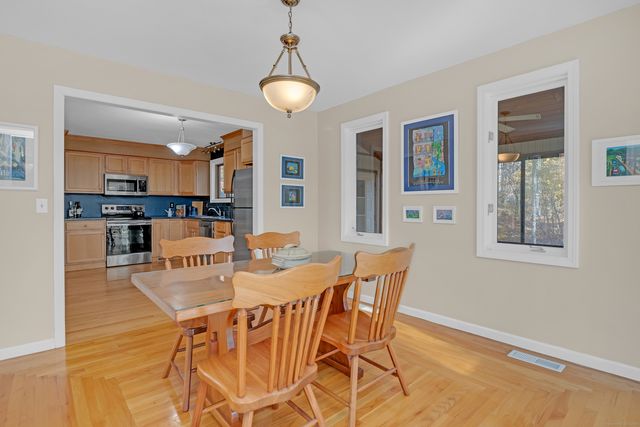 6 Mayflower Drive, Marlborough, CT 06447