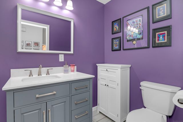 6 Mayflower Drive, Marlborough, CT 06447