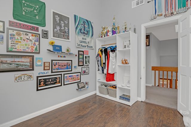 6 Mayflower Drive, Marlborough, CT 06447