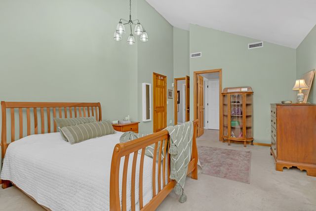 6 Mayflower Drive, Marlborough, CT 06447