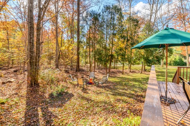 6 Mayflower Drive, Marlborough, CT 06447