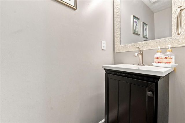 1603 Eagle Drive, Woodstock, GA 30189