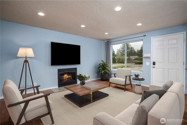 30117 3rd Place SW, Federal Way, WA 98023
