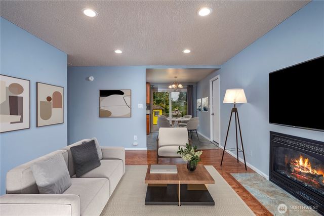 30117 3rd Place SW, Federal Way, WA 98023