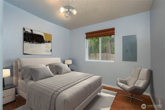 30117 3rd Place SW, Federal Way, WA 98023