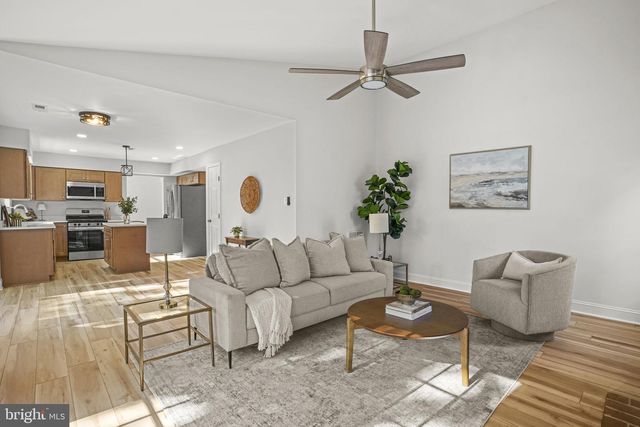 5612 NEEDLEFISH CT, Waldorf, MD 20603