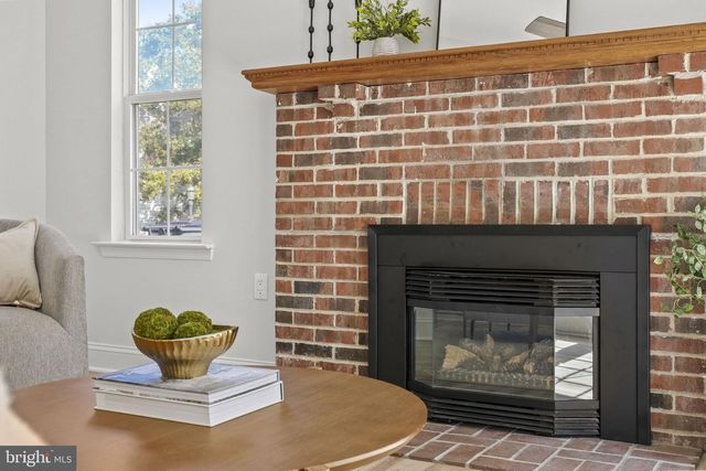 5612 NEEDLEFISH CT, Waldorf, MD 20603