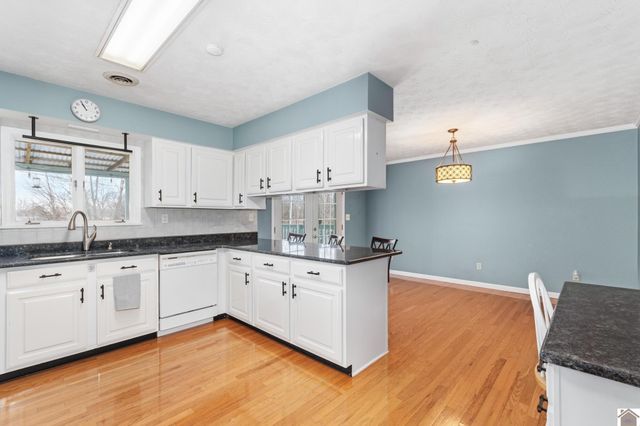 151 Rebecca Lane, Paducah, KY 42001